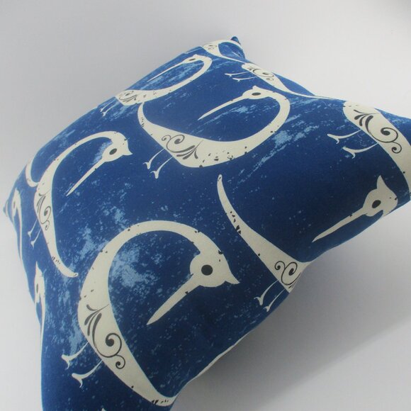 14" Navy Blue and White Exotic Phoenix Pillow. - Picture 5 of 6